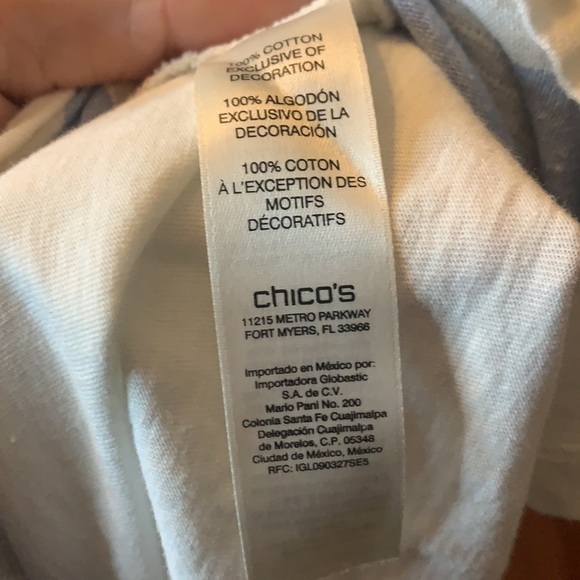 Chico’s Blue & White‎ Top w/Gold Detail Size 1 - Picture 8 of 9